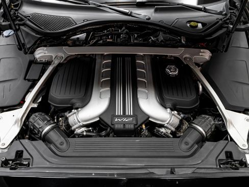 Used 2021 Bentley Flying Spur W12 image 46