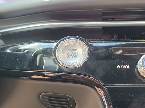 Used 2025 Genesis G80 3.5T Sport Prestige image 21