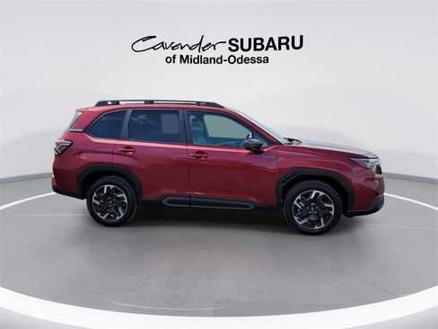Used 2025 Subaru Forester Limited image 9