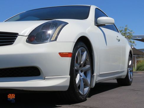 Used 2004 INFINITI G35 Coupe w/ Premium Pkg RWD image 24