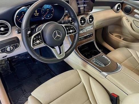 Used 2022 Mercedes-Benz GLC 300 image 9