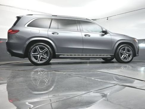 Certified 2026 Mercedes-Benz GLS 450 4MATIC image 42