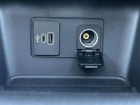 New 2026 Ford Explorer ST w/ Sun And Sound Package image 7