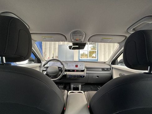 Certified 2024 Hyundai Ioniq 5 SEL image 16