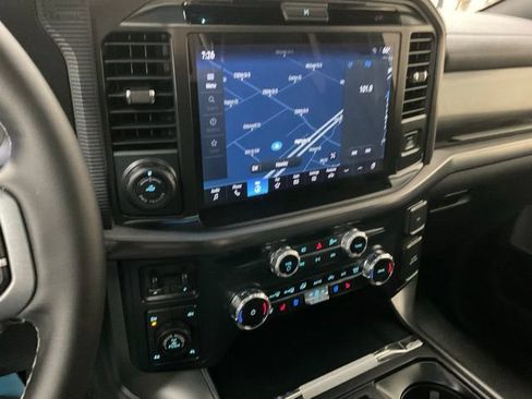 Used 2025 Ford F150 Lariat w/ Equipment Group 502A High AWD/4WD image 11
