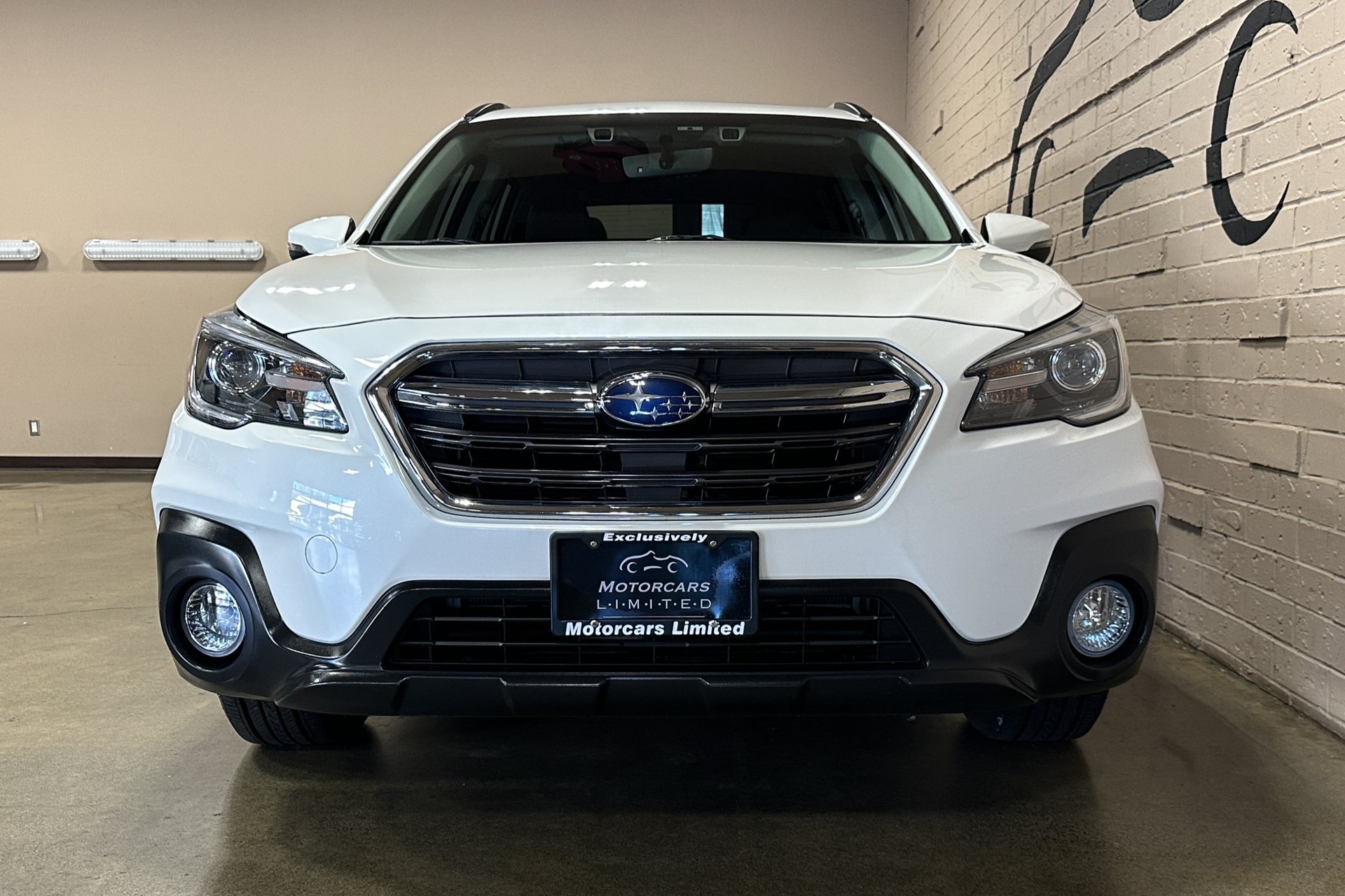 Used 2019 Subaru Outback 2.5i Touring AWD/4WD image 10