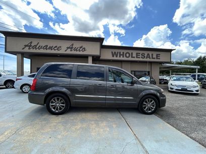 Used 2015 Chrysler Town & Country S
