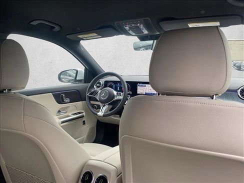 New 2025 Mercedes-Benz GLA 250 image 22