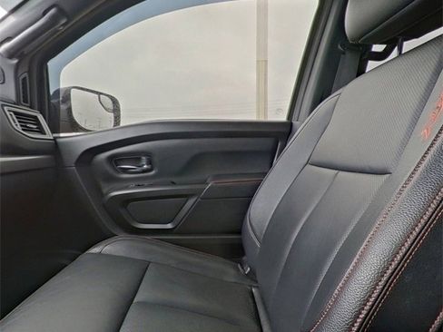 Used 2021 Nissan Titan PRO-4X w/ Pro-4x Convenience Package image 26