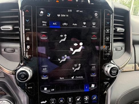 Used 2020 RAM 1500 Limited AWD/4WD image 12