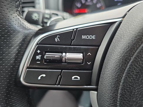 Used 2022 Kia Sportage Nightfall Edition image 17