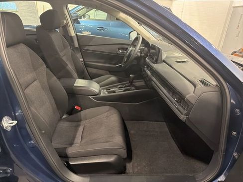 Used 2023 Honda Accord EX image 17