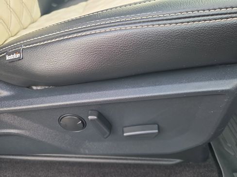 Used 2022 Ford F150 XLT w/ Equipment Group 302A High image 15