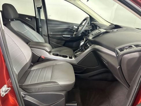 Used 2015 Ford Escape SE AWD/4WD image 29
