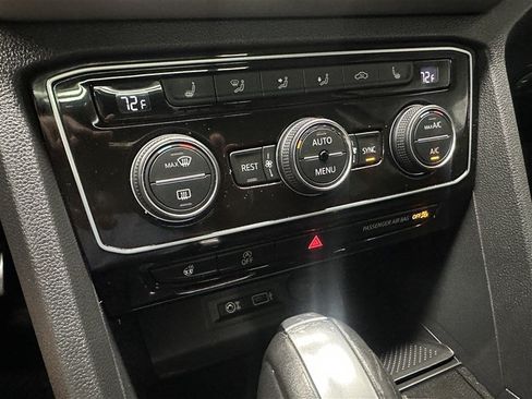 Used 2019 Volkswagen Atlas SEL R-Line FWD image 24