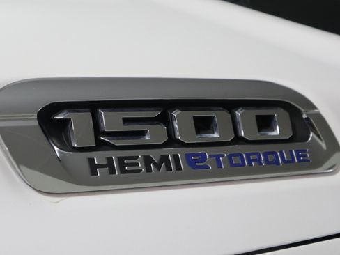 Used 2022 RAM 1500 Limited AWD/4WD image 35
