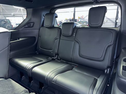 New 2025 Nissan Armada PRO-4X image 33