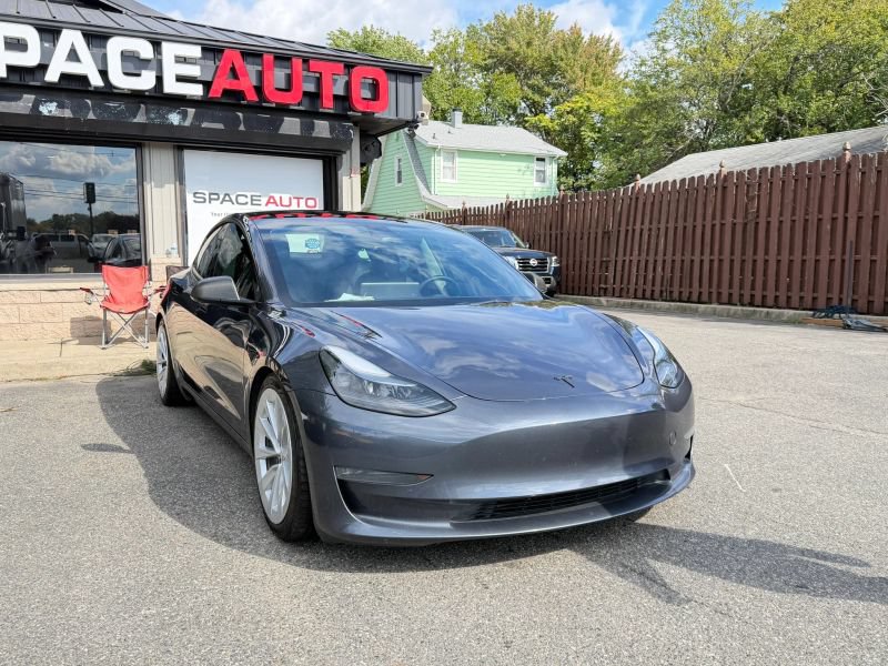 Used 2023 Tesla Model 3 Long Range AWD/4WD image 4