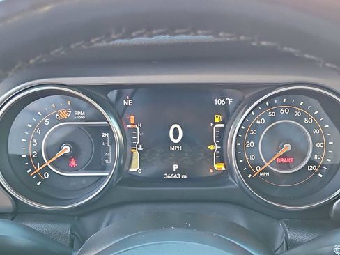 Used 2023 Jeep Wrangler Sport S image 39