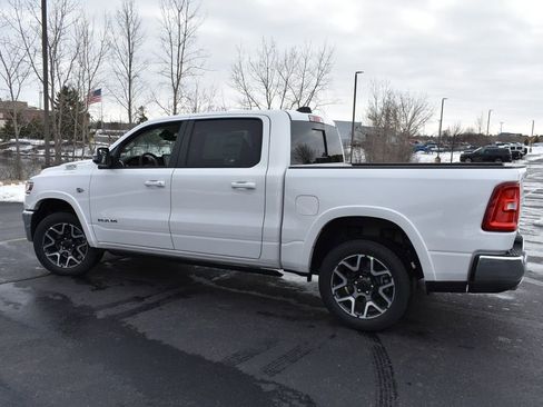 New 2026 RAM 1500 Laramie AWD/4WD image 9