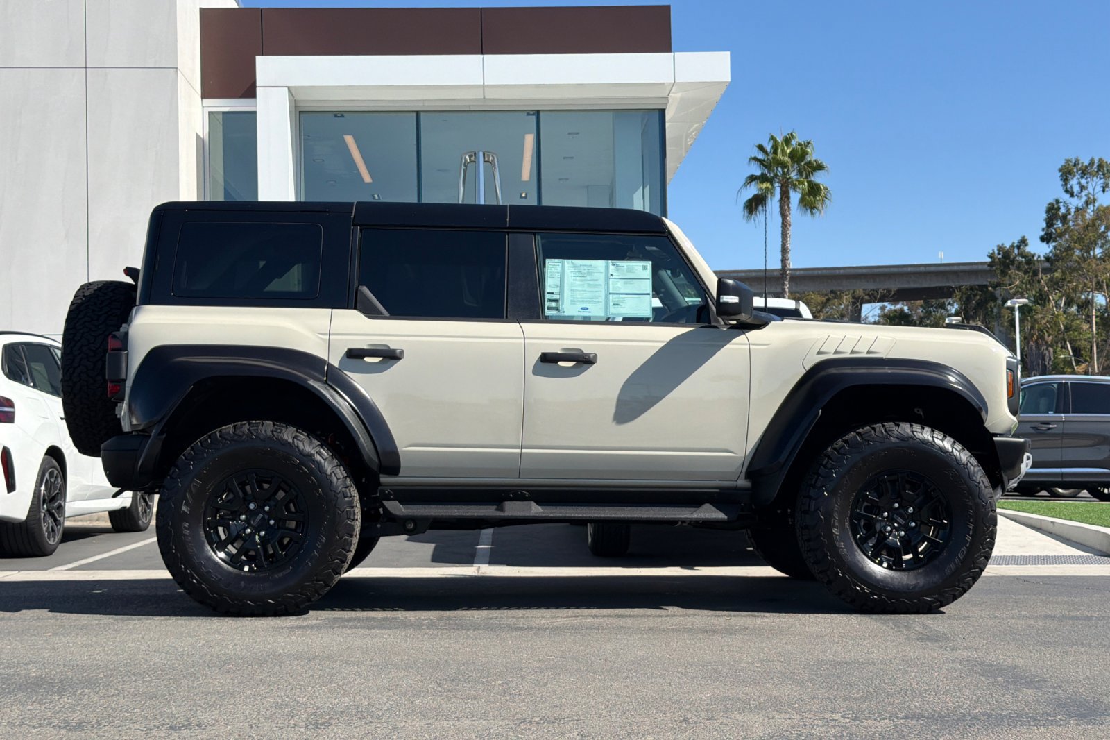 Certified 2026 Ford Bronco Raptor AWD/4WD image 2