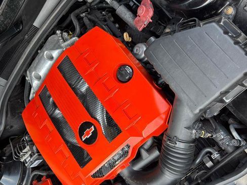 Used 2011 Chevrolet Camaro LS RWD image 29