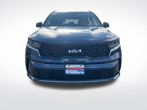 Certified 2023 Kia Sorento S image 2