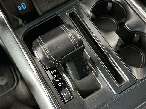 Used 2022 Ford F150 Lariat w/ Equipment Group 502A High image 16