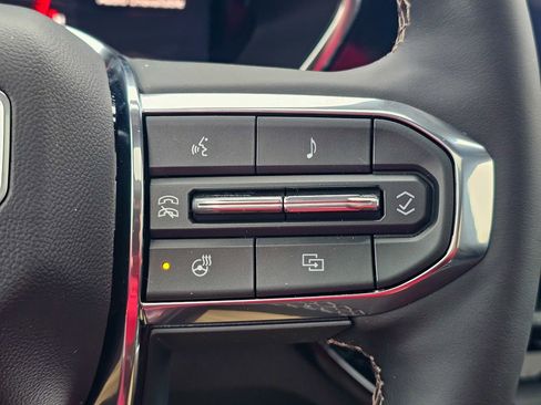 New 2026 GMC Canyon Denali image 21