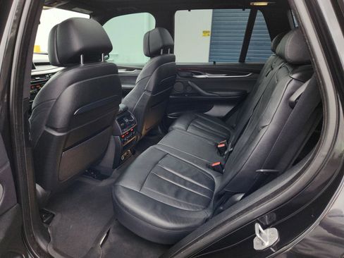 Used 2016 BMW X5 xDrive50i w/ M Sport AWD/4WD image 18
