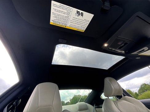 Used 2017 INFINITI Q60 w/ Premium Plus Package 3.0T image 21