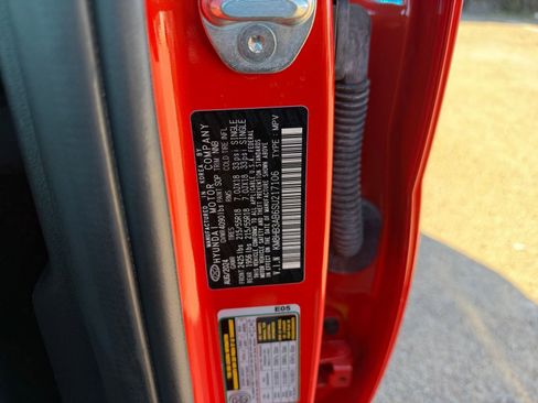 Used 2025 Hyundai Kona SEL image 29