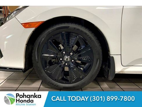 Used 2017 Honda Civic EX image 8