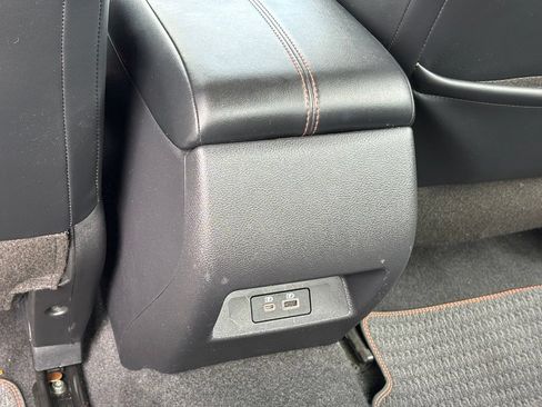 Used 2025 Nissan Altima 2.5 SR FWD image 14