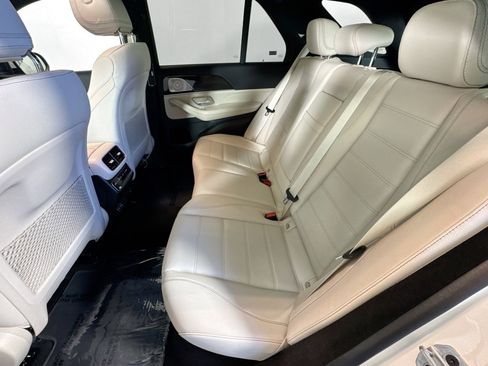 Certified 2024 Mercedes-Benz GLE 450e 4MATIC image 23