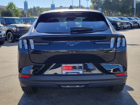 Certified 2025 Ford Mustang Mach-E Select w/ Comfort Package Lite AWD/4WD image 4