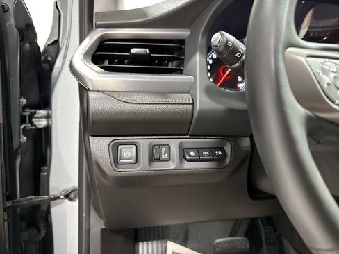 Used 2023 GMC Acadia AT4 w/ Technology Package AWD/4WD image 18