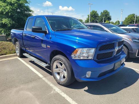 Used 2015 RAM 1500 Express AWD/4WD image 4