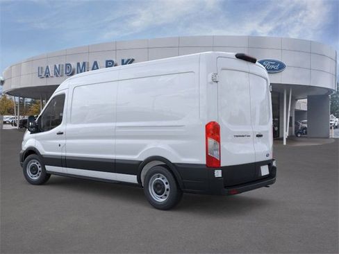 New 2026 Ford Transit 250 148 Medium Roof w/ Load Area Protection Package image 4