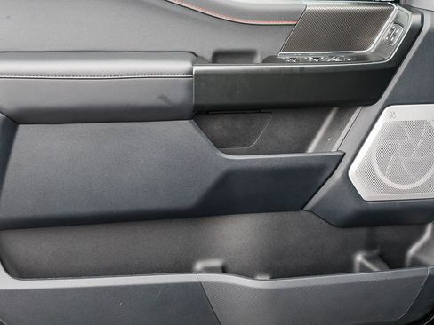 Used 2025 Ford F150 Raptor image 21