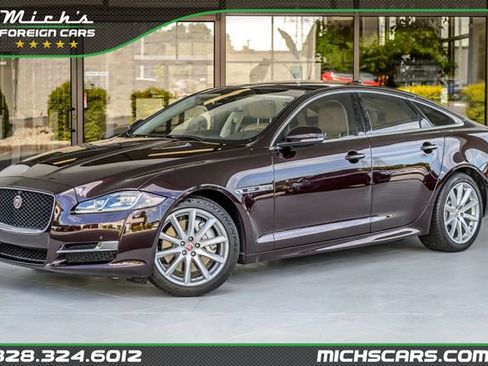 Used 2016 Jaguar XJ R-Sport RWD image 1