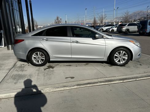 Used 2012 Hyundai Sonata GLS w/ Popular Equipment Pkg image 4