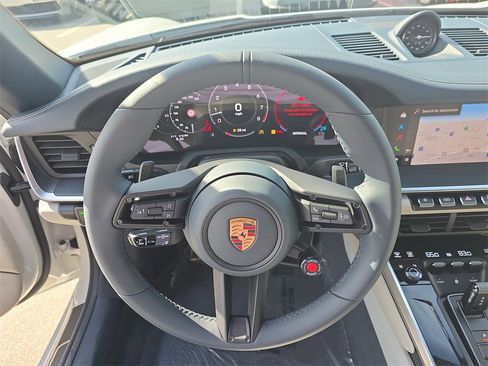 New 2026 Porsche 911 Carrera 4S image 32