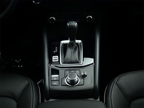 New 2025 MAZDA CX-5 AWD 2.5 S w/ Preferred Package image 4