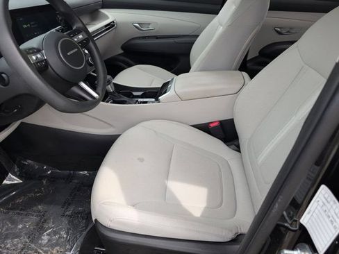 Used 2025 Hyundai Tucson SEL FWD image 24