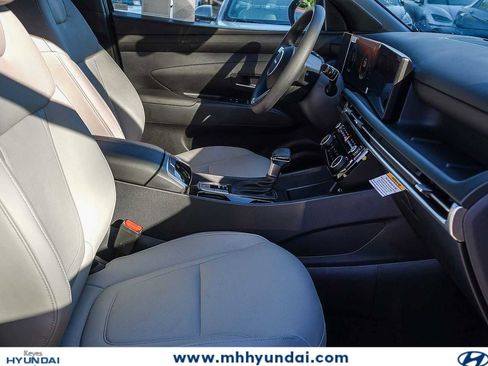 New 2026 Hyundai Santa Cruz SEL FWD image 19
