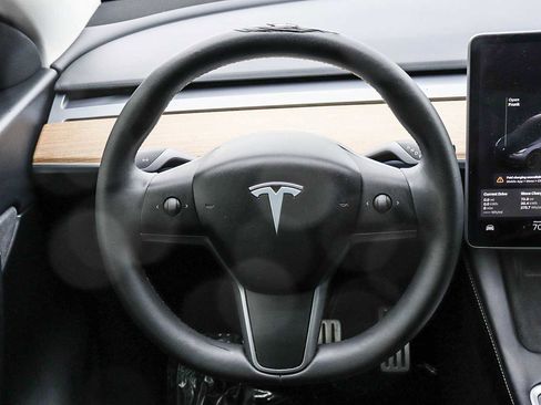 Used 2020 Tesla Model Y Performance image 15