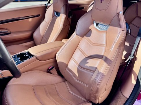 Used 2015 Maserati GranTurismo Sport image 29