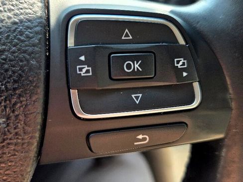 Used 2013 Volkswagen Passat 2.5 SE image 19