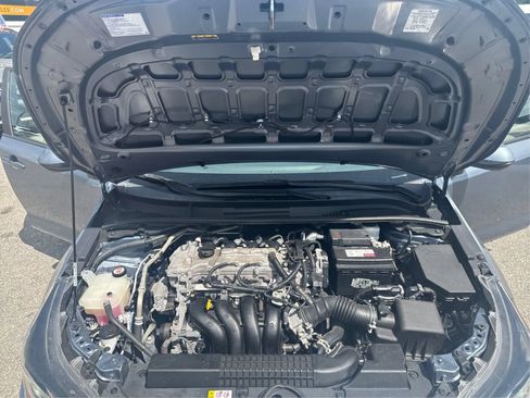 Used 2022 Toyota Corolla LE FWD image 24